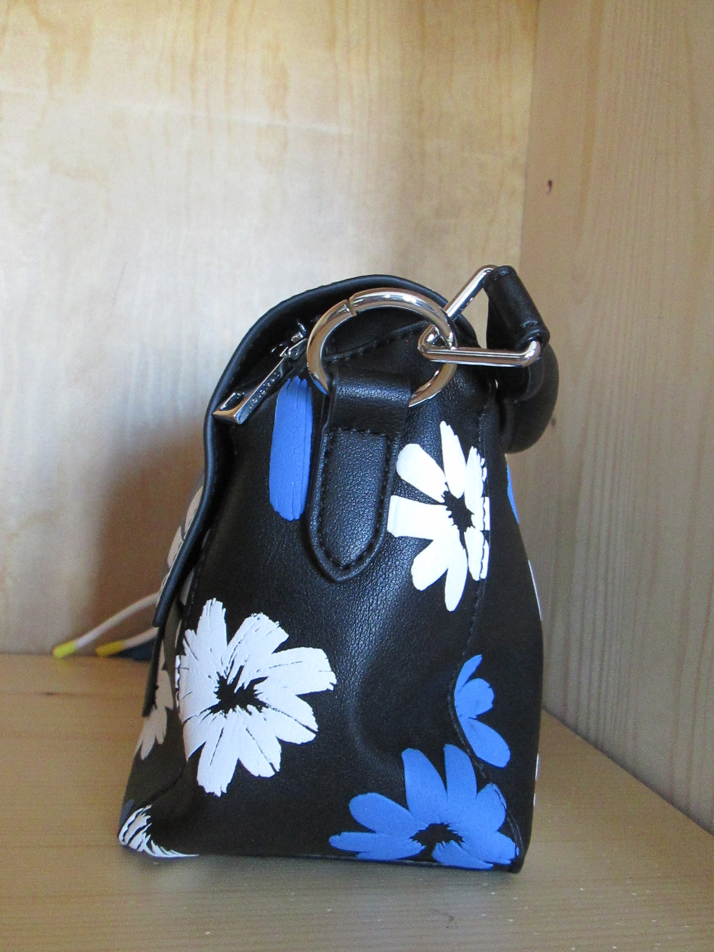 Sac DESIGUAL  modèle 16V11023