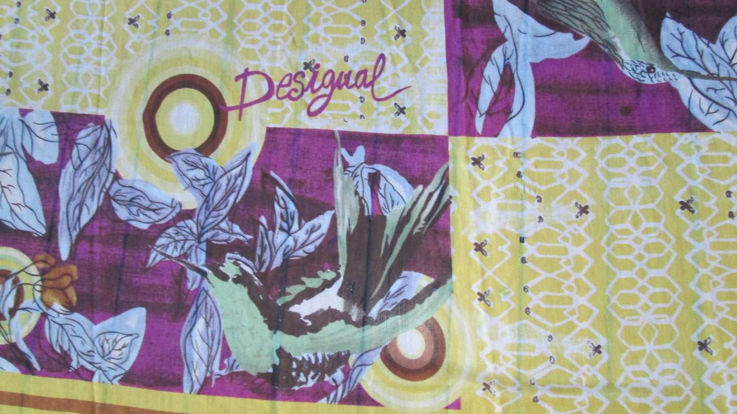 Foulard DESIGUAL modèle 62V20523