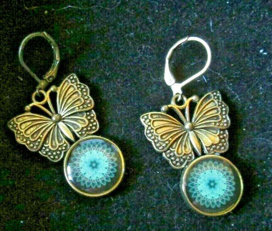 Boucles d'oreilles  papillons bleues 29V11220