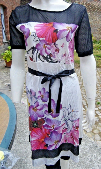 Robe modèle ALDARA JLB21618