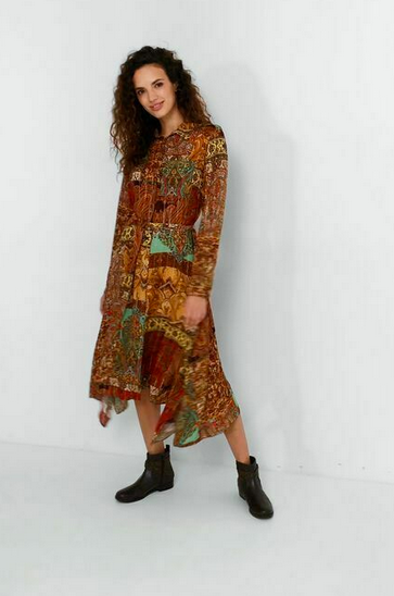 Robe DESIGUAL modèle ESTAMBUL 6V151020