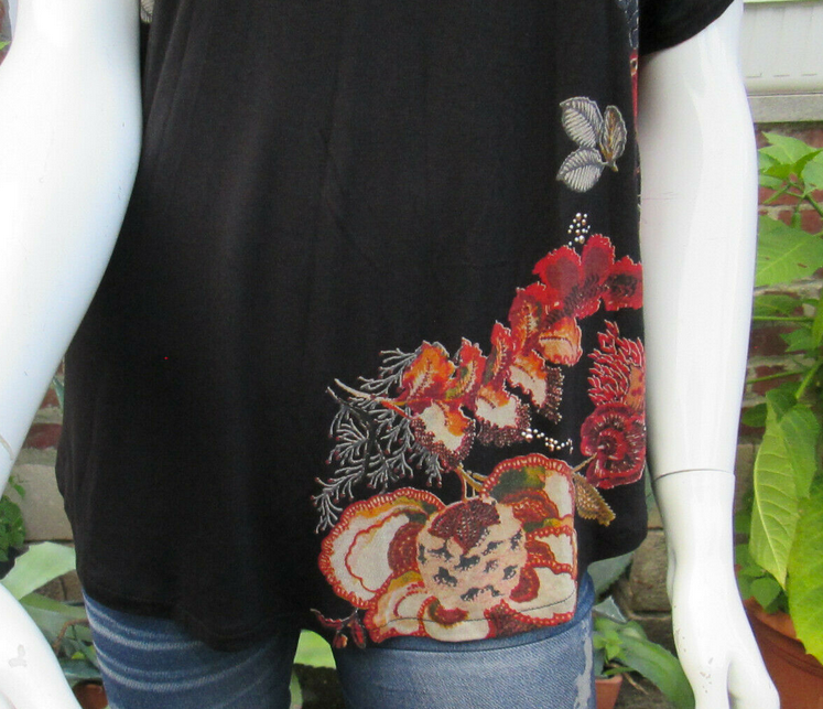 Tee shirt  DESIGUAL MODELE Gabi   50EN14721