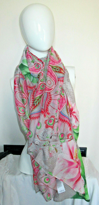 Foulard  DESIGUAL modèle flower valkiria  42V30323