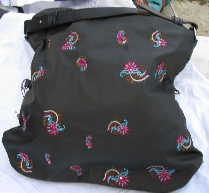 SAC DESIGUAL  MODÈLE BINDI PEKIN 30V1920