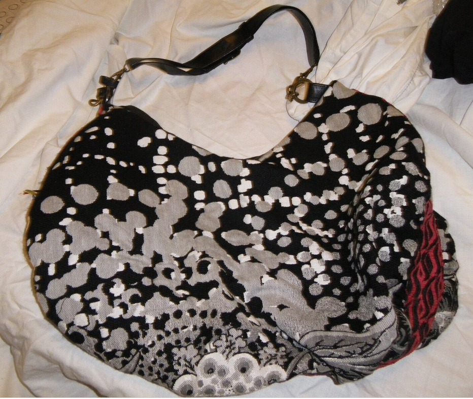 SAC DESIGUAL MODÈLE XXXX