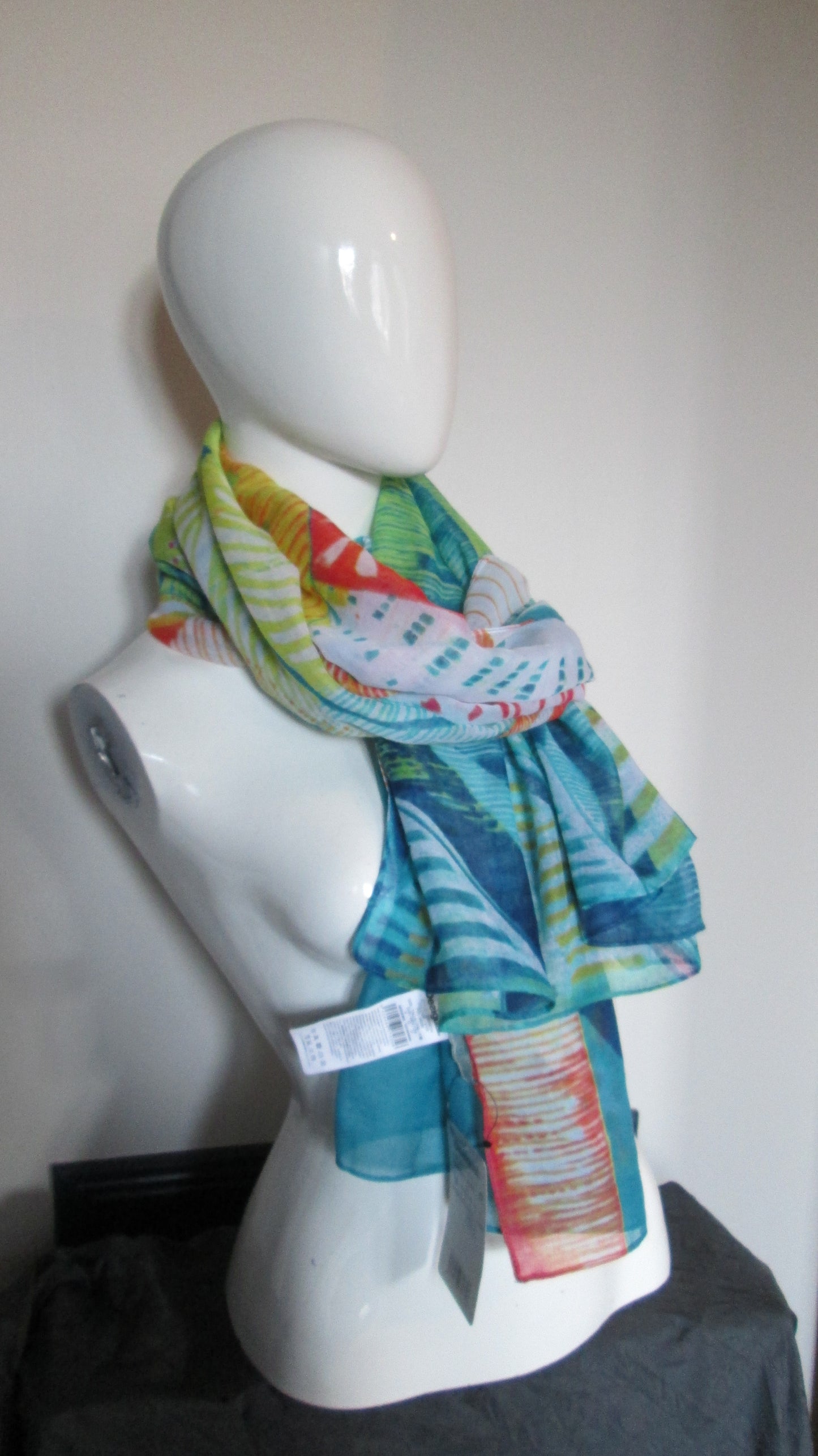 Foulard modèle 82V24424