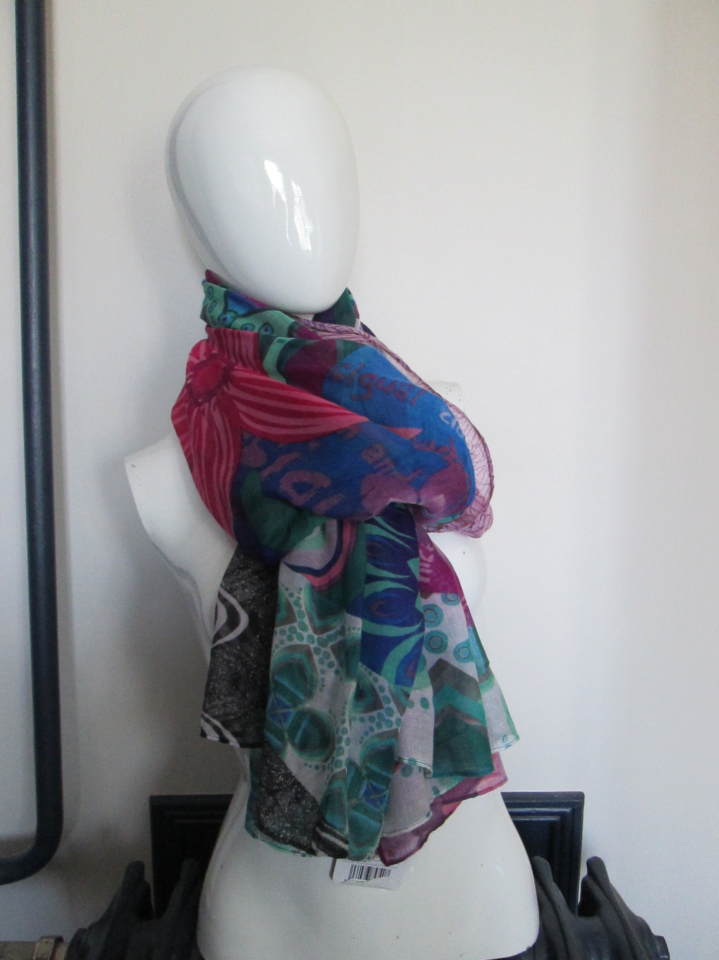 Foulard  modèle  60V13422