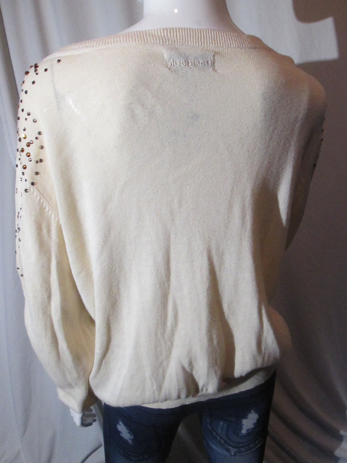 Pull DESIGUAL modèle manuela 4V61021