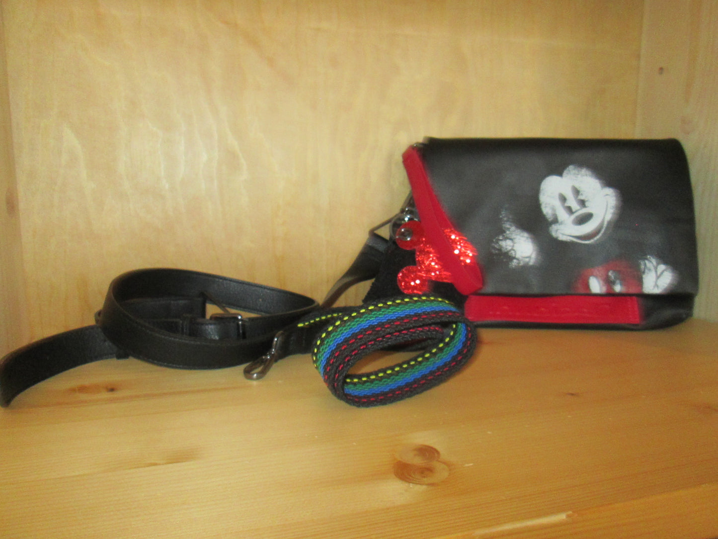 Sac DESIGUAL modèle Mickey  30V11024