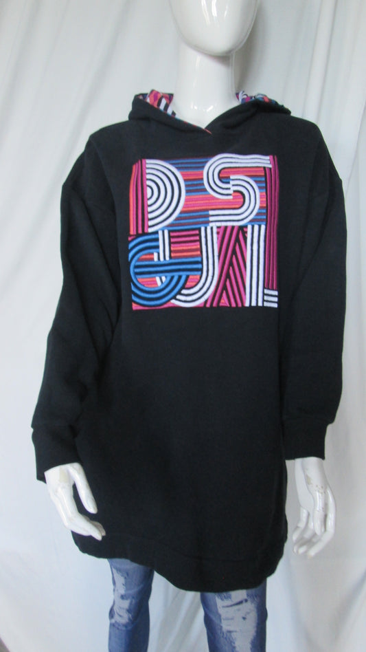 Robe  DESIGUAL modèle sweat capuche 30V25122