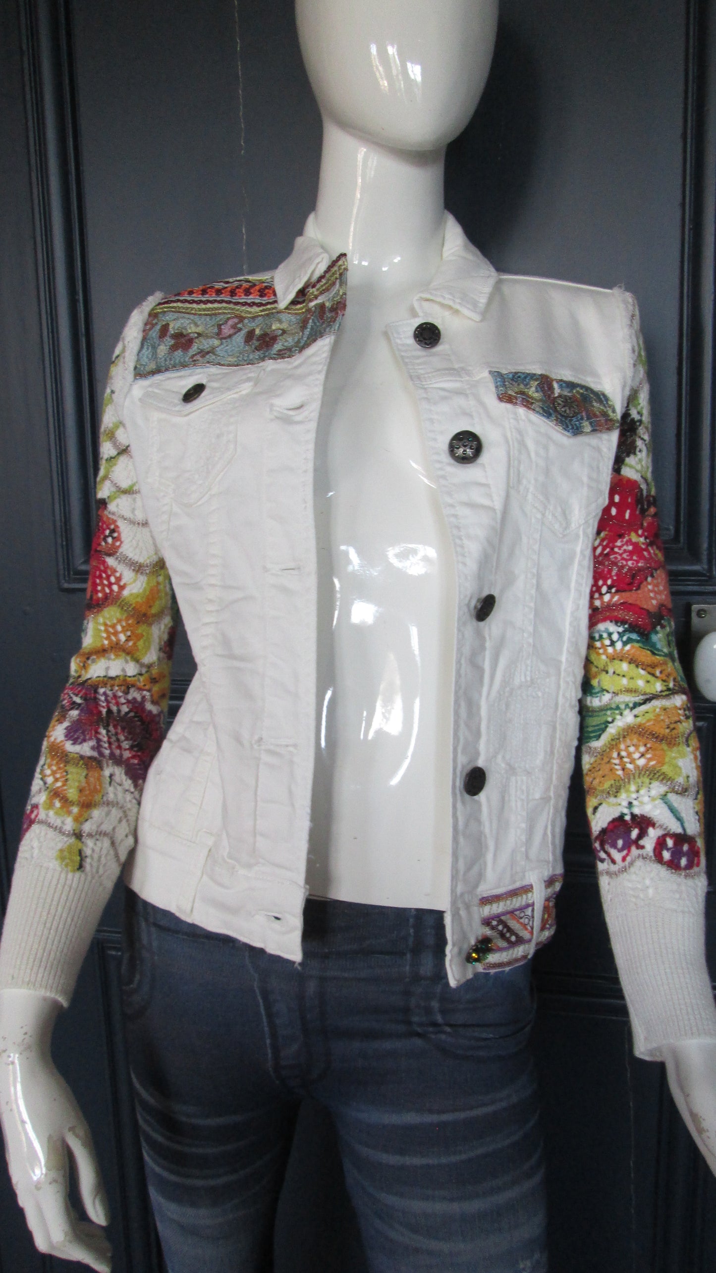 Veste / Blouson DESIGUAL  modèleexotic white jacket 33V1323